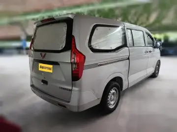 2015 Wuling Wuling Journey Classic с пробегом 87 300 км