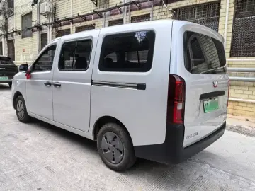 2026 Wuling Wuling Rongguang EV с пробегом 11 200 км