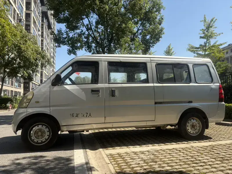 2012 Wuling Wuling Rongguang с пробегом 75 000 км