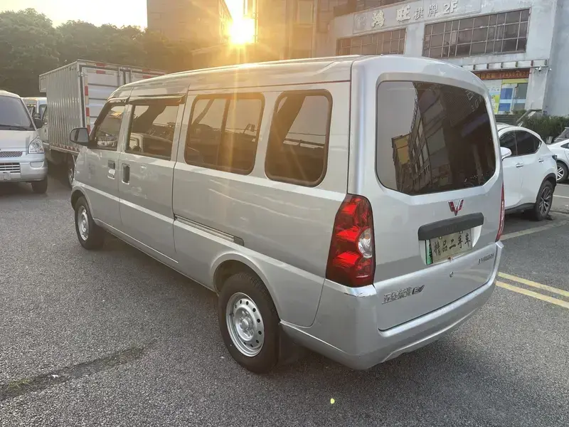 2022 Wuling Wuling Rongguang EV с пробегом 35 000 км