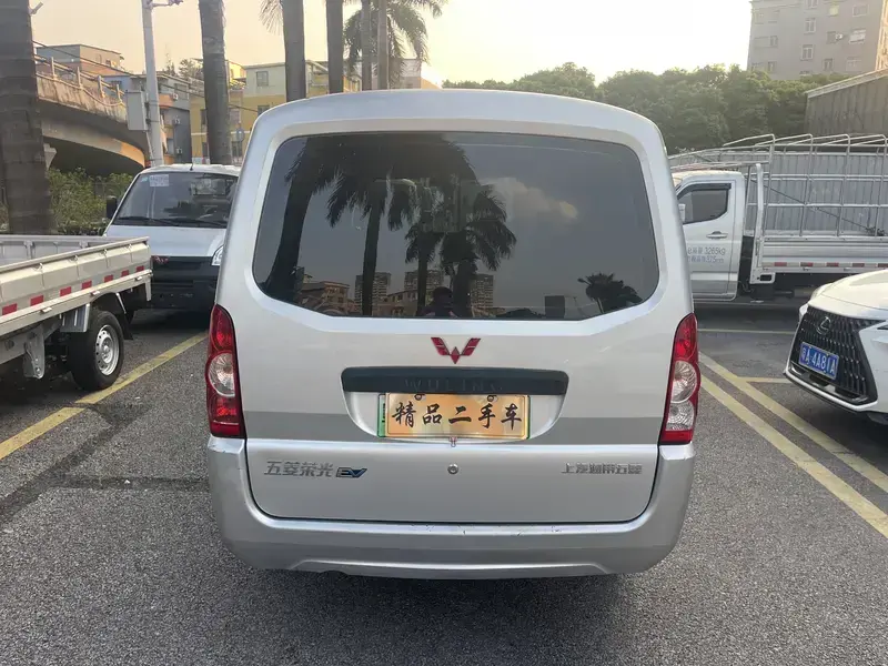 2022 Wuling Wuling Rongguang EV с пробегом 35 000 км