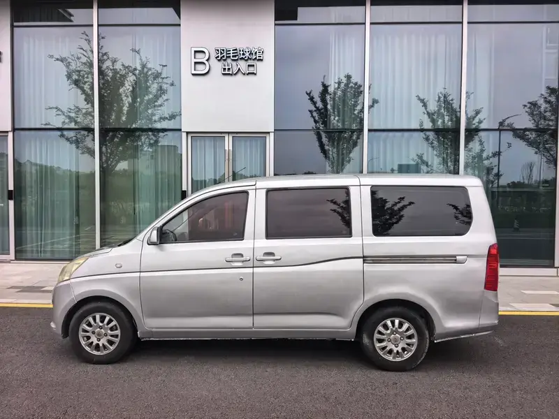 2016 Wuling Wuling Rongguang V с пробегом 140 000 км