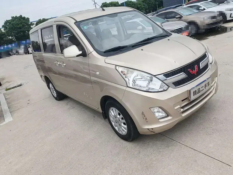 2018 Wuling Wuling Rongguang V с пробегом 95 000 км