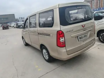 2018 Wuling Wuling Rongguang V с пробегом 95 000 км