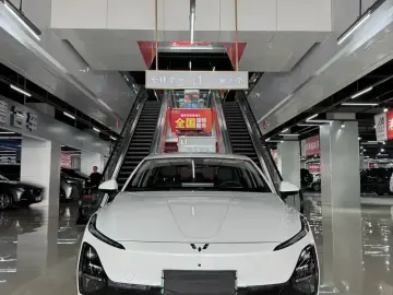 2025 Wuling Wuling Xingguang с пробегом 14 000 км