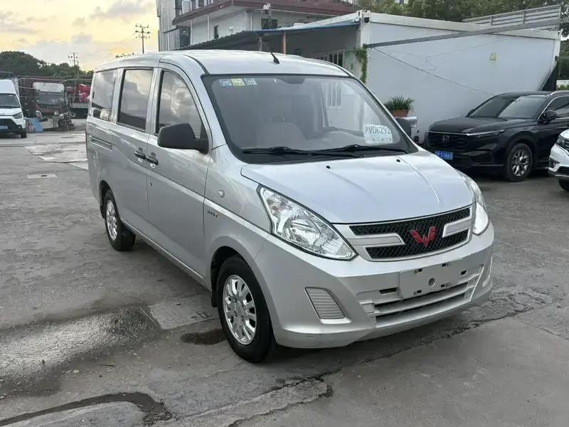2018 Wuling Wuling Rongguang V с пробегом 120 000 км