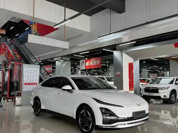 2025 Wuling Wuling Xingguang с пробегом 14 000 км
