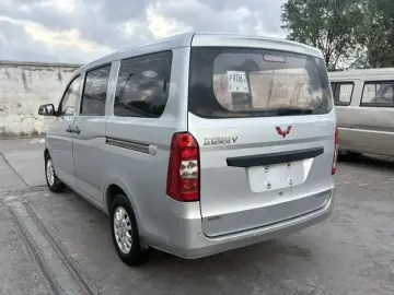 2018 Wuling Wuling Rongguang V с пробегом 120 000 км