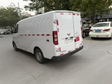 2024 Wuling Wuling Yangguang с пробегом 89 400 км