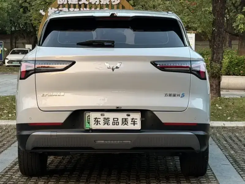 2024 Wuling Wuling Xingguang S с пробегом 9 500 км