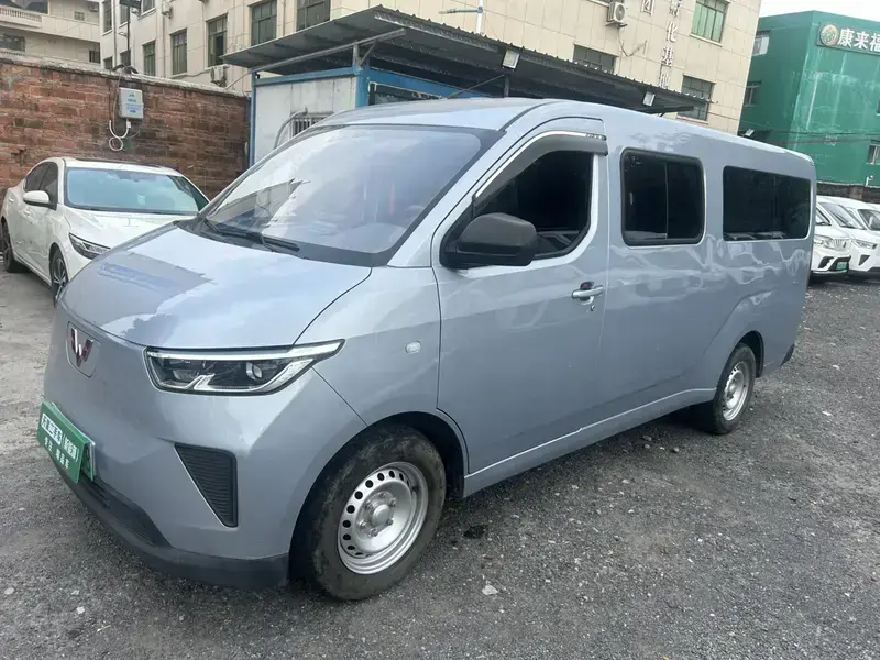2024 Wuling Wuling Yangguang с пробегом 74 200 км