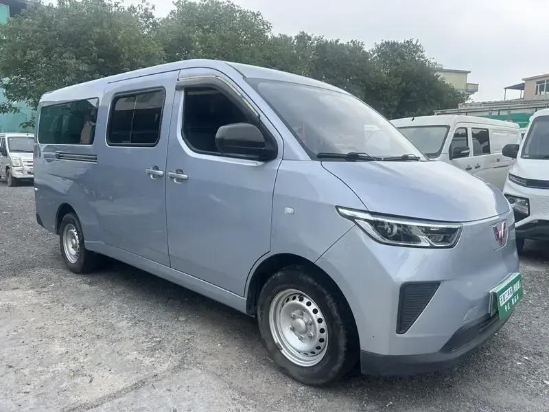 2024 Wuling Wuling Yangguang с пробегом 74 200 км