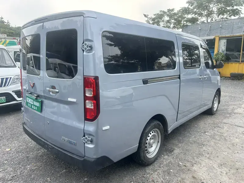 2024 Wuling Wuling Yangguang с пробегом 74 200 км