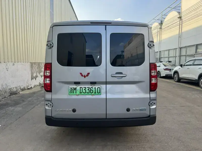 2026 Wuling Wuling Yangguang с пробегом 14 400 км