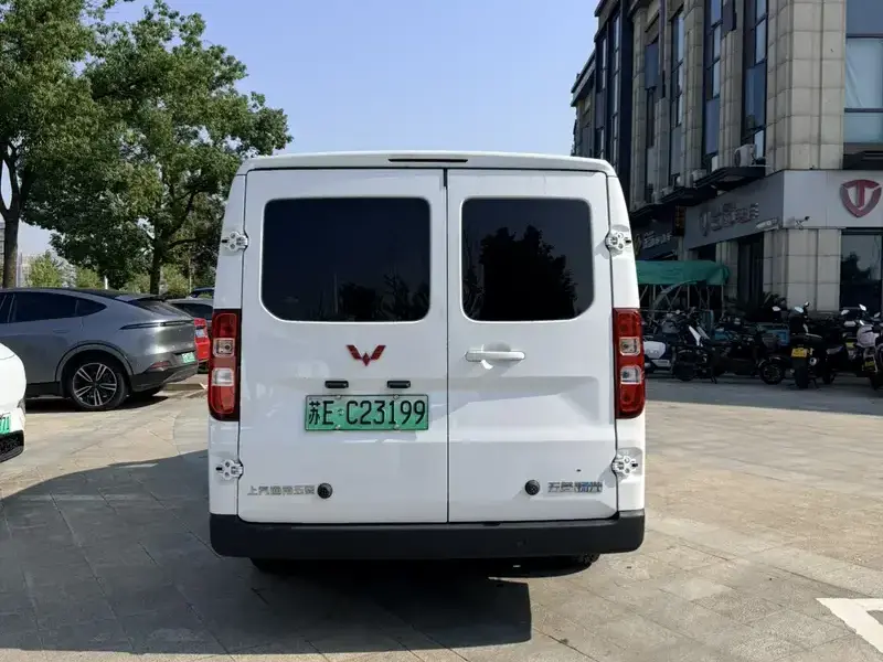 2025 Wuling Wuling Yangguang с пробегом 29 300 км