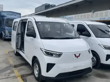 2024 Wuling Wuling Yangguang с пробегом 41 000 км