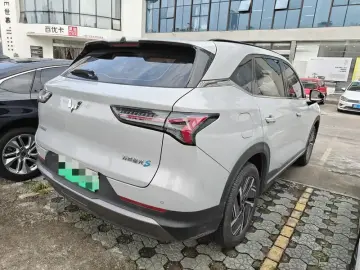 2024 Wuling Wuling Xingguang S с пробегом 25 000 км