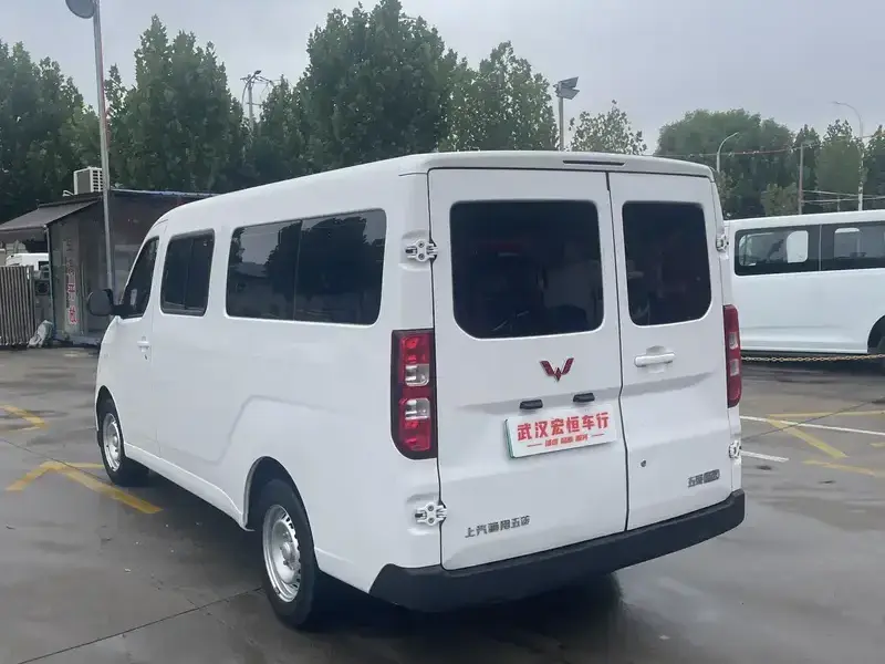 2024 Wuling Wuling Yangguang с пробегом 97 000 км