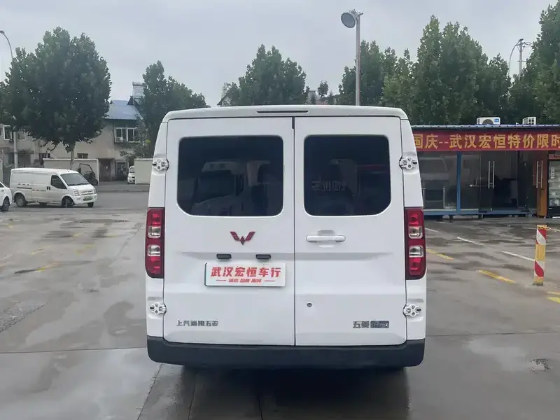 2024 Wuling Wuling Yangguang с пробегом 97 000 км