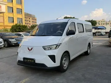 2025 Wuling Wuling Yangguang с пробегом 66 100 км