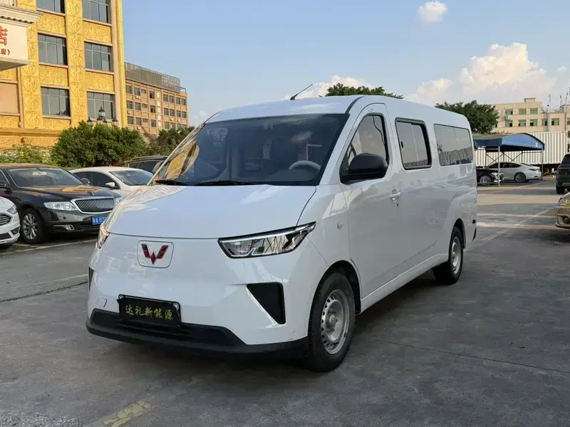 2025 Wuling Wuling Yangguang с пробегом 66 100 км