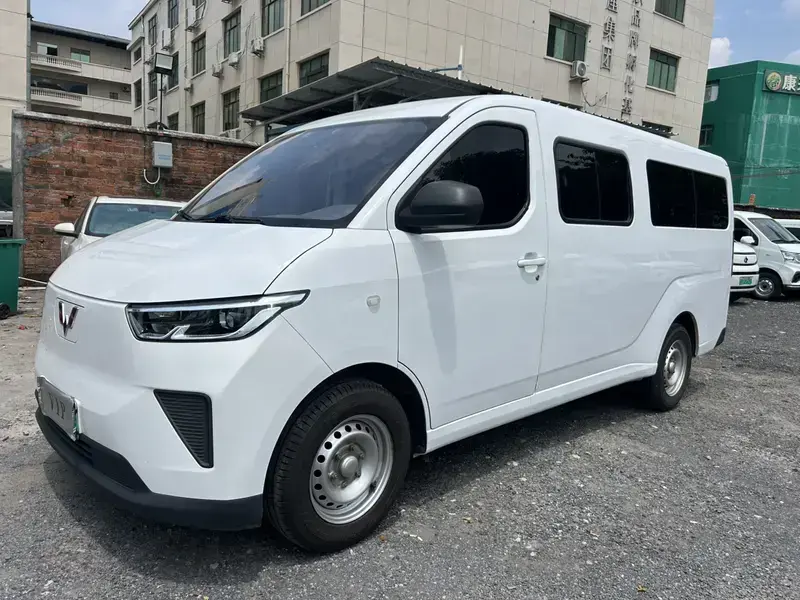 2024 Wuling Wuling Yangguang с пробегом 124 200 км
