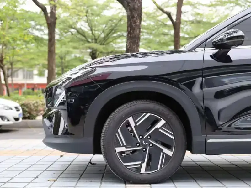 2025 Wuling Wuling Xingguang S с пробегом 2 100 км