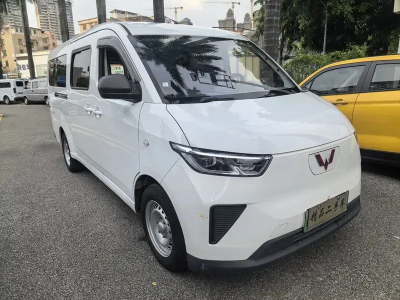 2024 Wuling Wuling Yangguang с пробегом 146 000 км