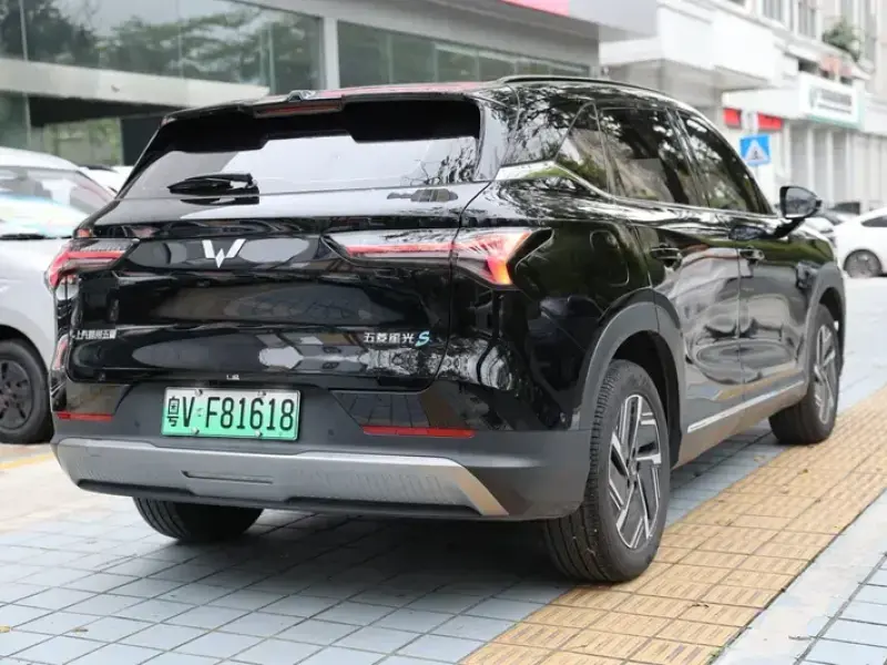 2025 Wuling Wuling Xingguang S с пробегом 2 100 км