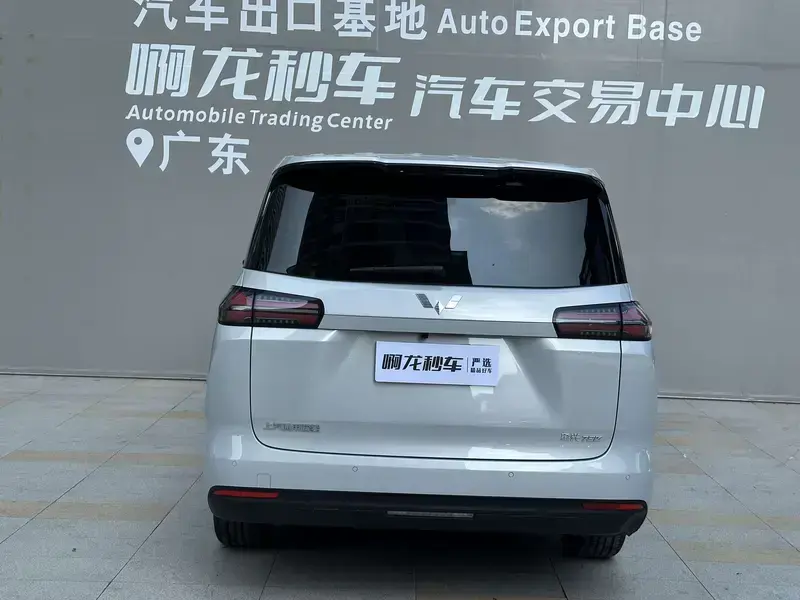 2025 Wuling Xingguang 730 с пробегом 7 800 км