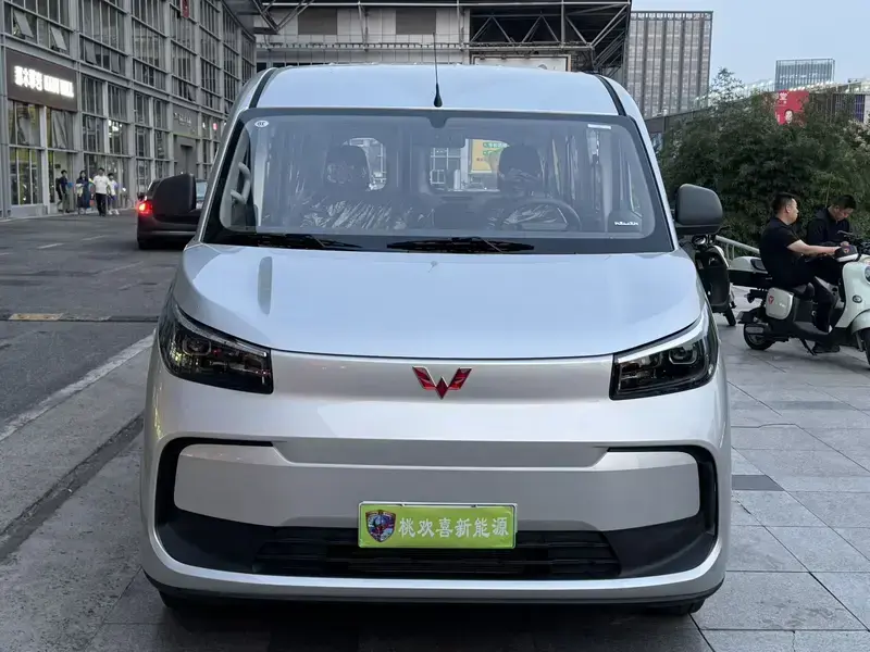 2026 Wuling Wuling Yangguang Pro с пробегом 100 км