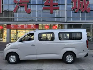 2026 Wuling Wuling Yangguang Pro с пробегом 100 км