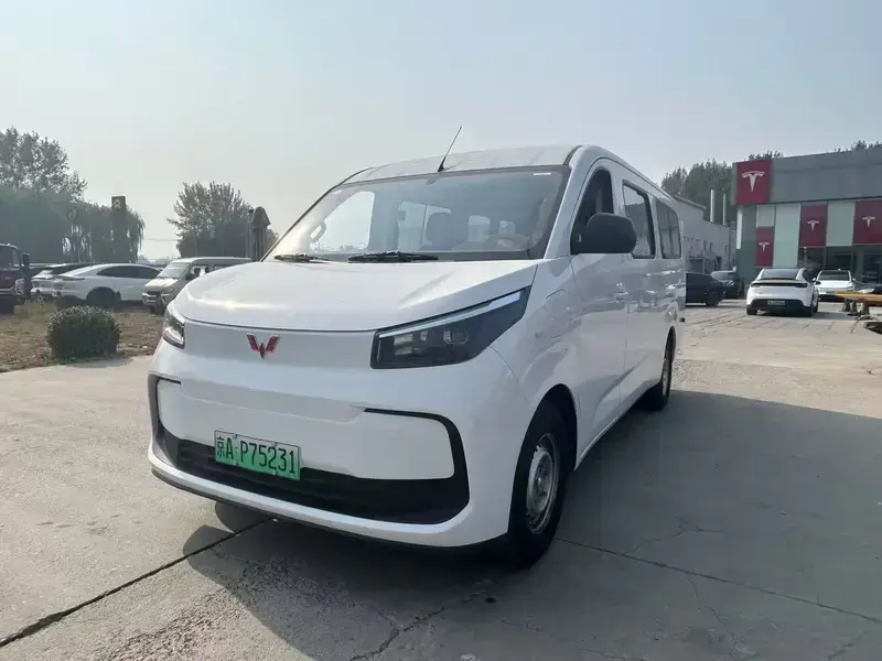 2026 Wuling Wuling Yangguang Pro с пробегом 1 800 км