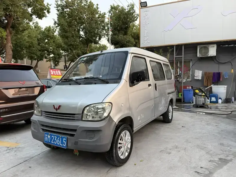 2015 Wuling Wuling Zhiguang с пробегом 129 700 км
