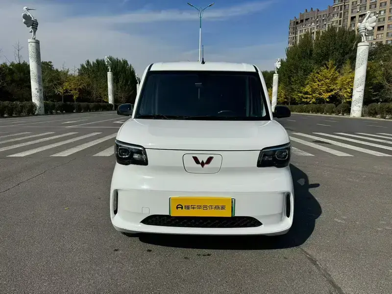 2025 Wuling Wuling Zhiguang NEV с пробегом 6 000 км