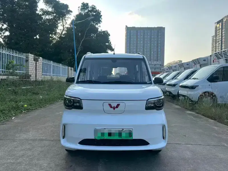2025 Wuling Wuling Zhiguang NEV с пробегом 17 000 км
