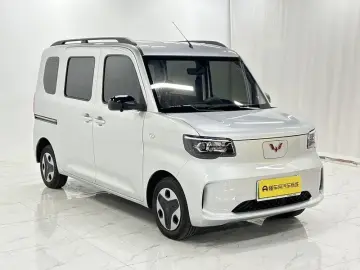 2025 Wuling Wuling Zhiguang NEV с пробегом 3 700 км