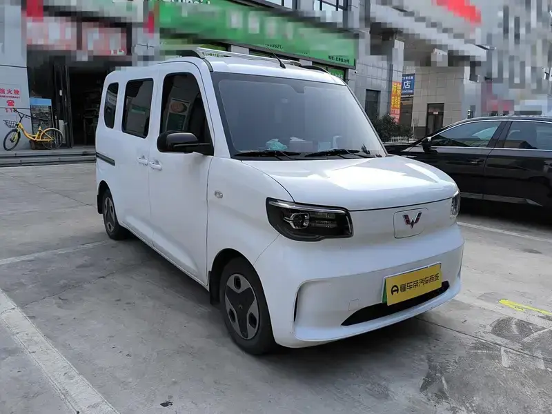 2025 Wuling Wuling Zhiguang NEV с пробегом 27 400 км