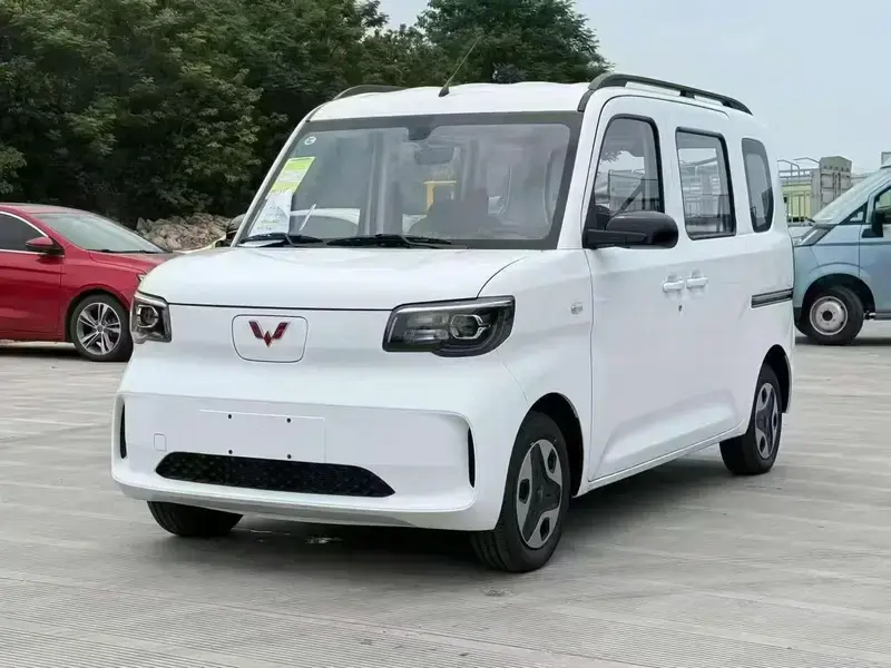 2025 Wuling Wuling Zhiguang NEV с пробегом 100 км