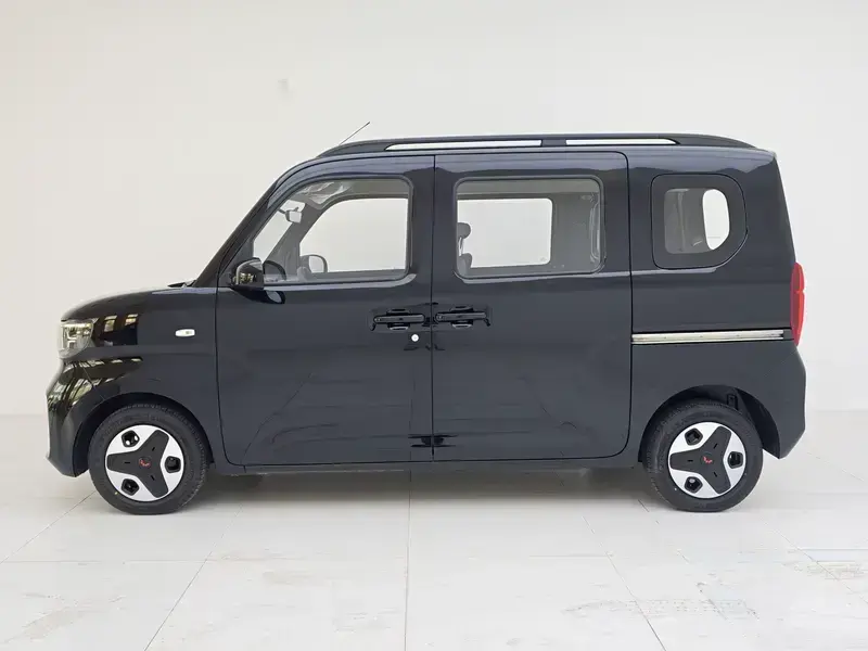 2025 Wuling Wuling Zhiguang NEV с пробегом 100 км