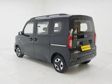 2025 Wuling Wuling Zhiguang NEV с пробегом 100 км