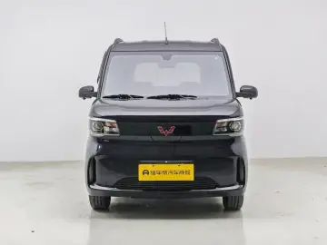 2025 Wuling Wuling Zhiguang NEV с пробегом 4 700 км