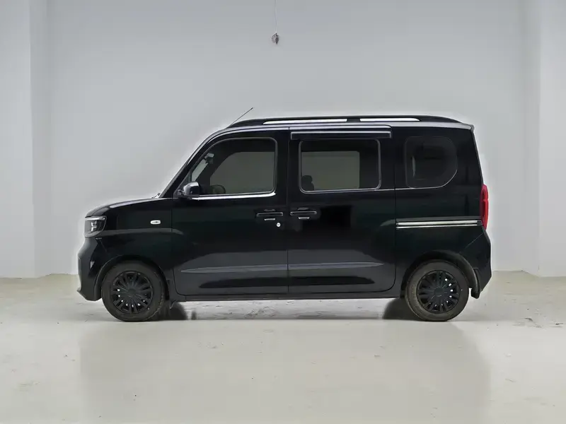 2025 Wuling Wuling Zhiguang NEV с пробегом 4 700 км