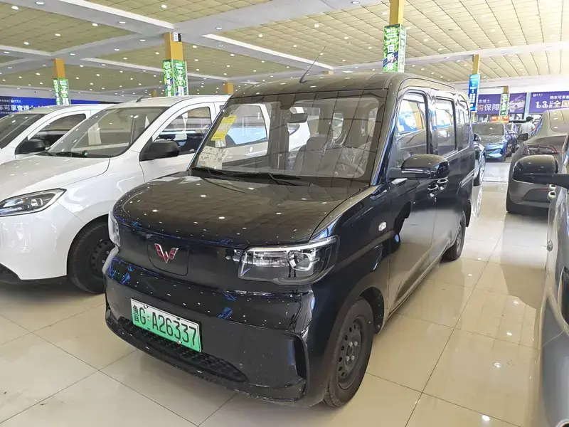 2025 Wuling Wuling Zhiguang NEV с пробегом 100 км