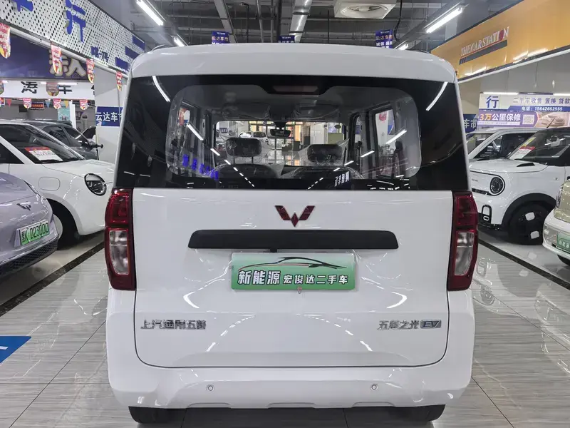 2025 Wuling Wuling Zhiguang NEV с пробегом 100 км