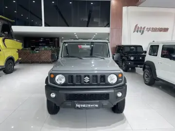 2025 Suzuki Jimny с пробегом 2 400 км