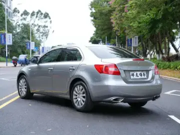 2011 Suzuki Kizashi с пробегом 76 200 км
