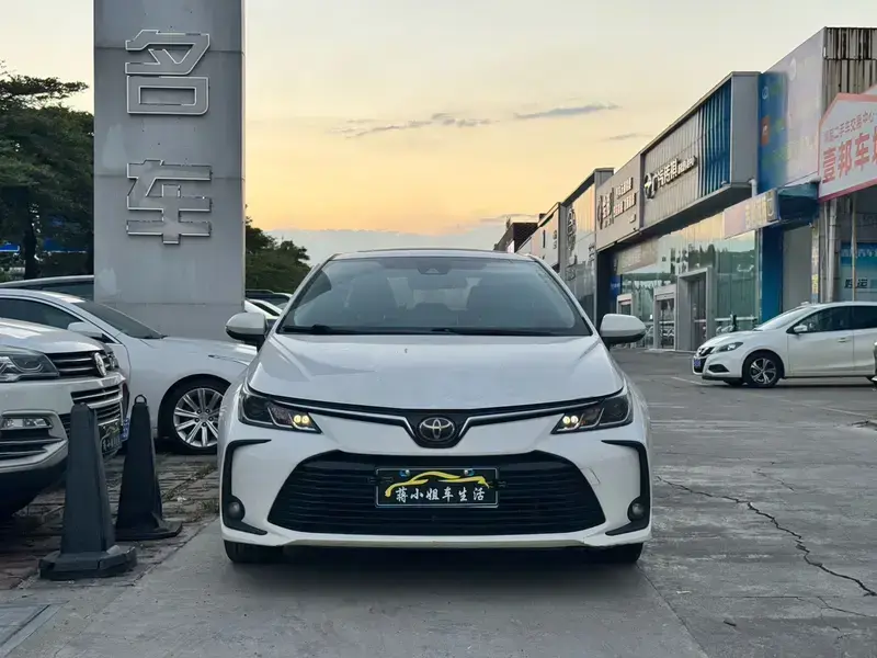 2021 Toyota Corolla с пробегом 65 000 км