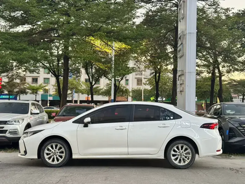 2021 Toyota Corolla с пробегом 65 000 км