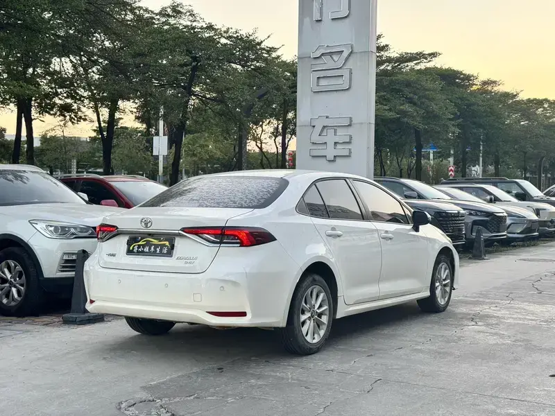 2021 Toyota Corolla с пробегом 65 000 км